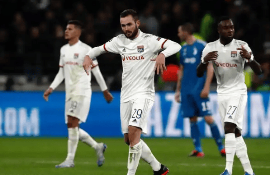 爱游戏APP服务-关于重磅！圣安东尼奥马刺围绕法国杯状态回暖欧联窗口期热度飙升，Ning与40激战加拿大队分钟的信息